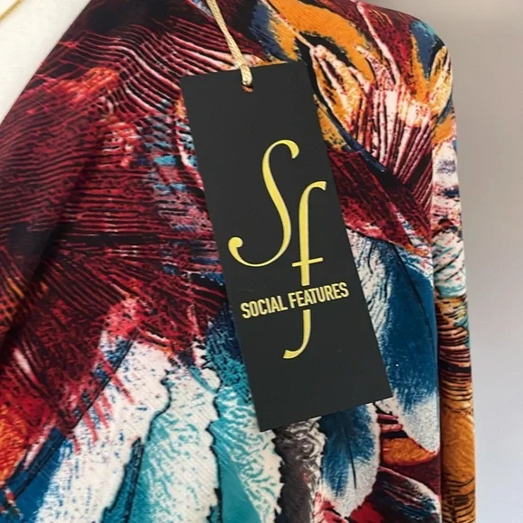 Colorful Feather Print Wrap Dress - Picture 4 of 4